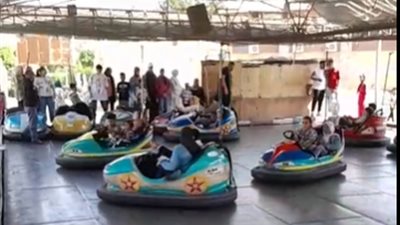 الكل بيلعب.. إقبال كثيف من المواطنين على الحديقة الدولية في أول أيام عيد الفطر المبارك |بث مباشر 