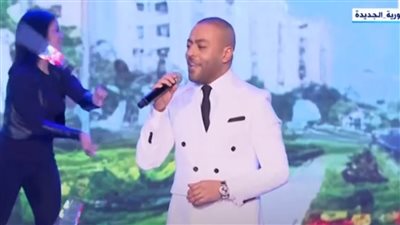 تامر عاشور يشارك في احتفالية عيد الفطر بحضور الرئيس السيسي