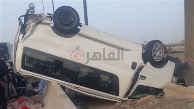 مصرع شخص وإصابة 7 في انقلاب سيارة ميكروباص بالشرقية