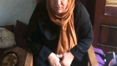 استغلت مرضها النفسي وغياب تركيزها.. سيدة تتهم شقيقتها بالاستيلاء على شقتها في حلوان