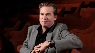 وفاة النجم الأمريكي فال كيلمر عن عمر يناهز 65 عامًا