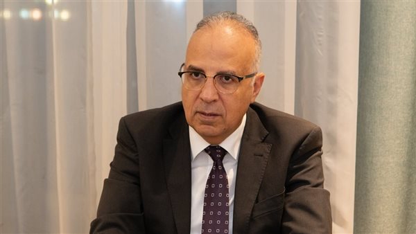 وزير الموارد المائية