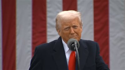 بسبب النفط الروسي.. ترامب يهدد بزيادة كبيرة في الرسوم الجمركية على الهند 