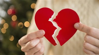 الحب ممنوع.. أمريكا تحظر العلاقات العاطفية لموظفيها في الصين وسط مخاوف أمنية