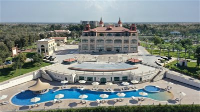 7 فنادق على طراز كلاسيكي│ مدير ريكسوس المنتزه بالإسكندرية: افتتحنا 300 غرفة فندقية.. وتتبقى 660 أخرى