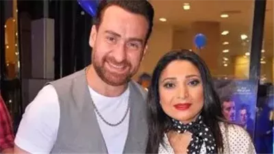 عقب صلاة الجمعة.. نضال الشافعي يصلي الجنازة على زوجته هند محمد علي 