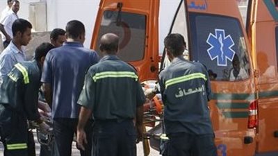 مصرع شخص وإصابة 10 آخرين في انقلاب سيارة ربع نقل بأسيوط | بث مباشر 