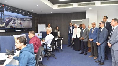 وزير الاستثمار يتابع إجراءات تقليل زمن الإفراج الجمركي بميناء الإسكندرية لتعزيز تنافسية التجارة المصرية