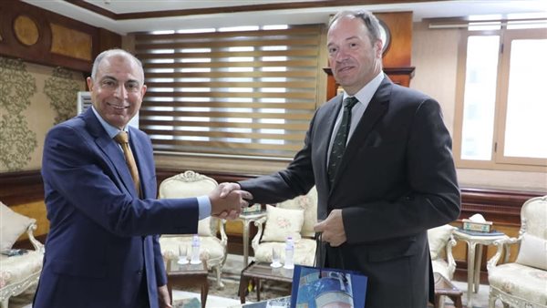 محافظ المنيا