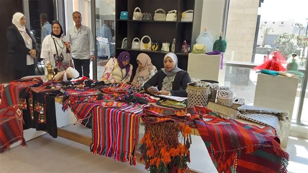 افتتاح تجريبي لقرية