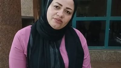 فتاة واقعة التعدي على زميلها بمجمع السويس الطبي: قالّي كلام خادش للحياء فرديت عليه | بث مباشر