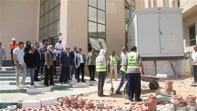 محافظ الوادي الجديد يتفقد مشروعات تطوير العاصمة الإدارية