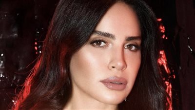 ملحنون وموزعون جدد واسم الألبوم مفاجأة.. عودة آمال ماهر بألبوم جديد في صيف 2025