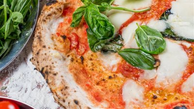 طريقة عمل صلصة البيتزا فاطمة أبو حاتي.. 3 نصائح لضبط الطعم