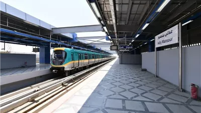 بسبب جولة الرئيس الفرنسي.. تعليق الخدمة بالخط الثالث للمترو مؤقتًا من محطة عدلي منصور لـ قباء