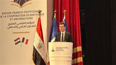 وزير التعليم العالي الفرنسي يشيد بجامعة القاهرة: احتضنت ناشري السلام وأبرزهم نجيب محفوظ