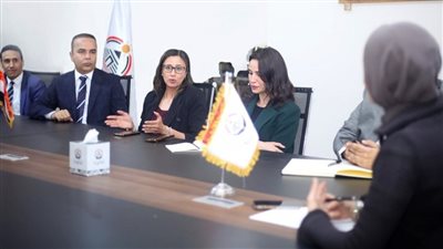 في أول اجتماعاتها برئاسة سحر نصر.. أمانة الاستثمار والشؤون الاقتصادية بالجبهة الوطنية تستعرض خطتها ومبادراتها لخدمة المواطنين