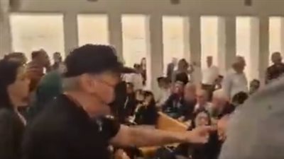 جلسة عاصفة بالمحكمة العليا بإسرائيل للبت في عزل رئيس الشاباك