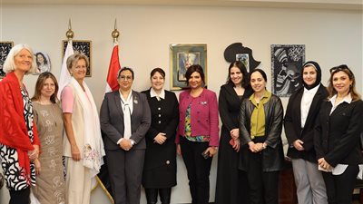 القومي للمرأة يستقبل رئيسة بعثة الاتحاد الأوروبي بمصر لبحث التعاون بين الجانبين