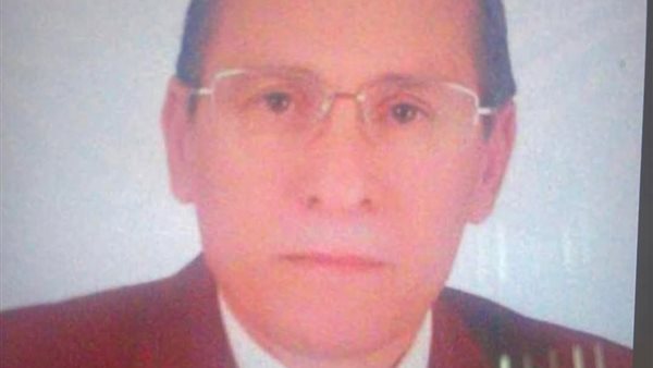 الدكتور عبد الناصر