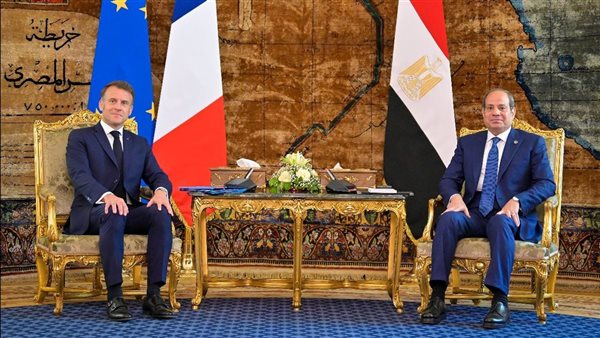الرئيس السيسي وماكرون