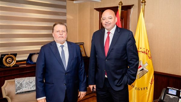 خلال اللقاء