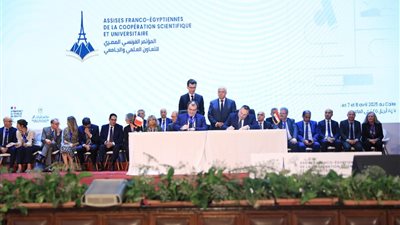 رئيس جامعة الإسكندرية يوقع 5 بروتوكولات تعاون مع جامعات فرنسية بحضور قيادات التعليم العالي في مصر وفرنسا