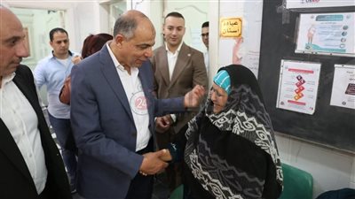 لخدمة 30 ألف مواطن.. محافظ المنيا يتفقد أعمال تطوير وحدة صحية في قرية ملاطية بمغاغة