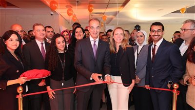 وزير الاتصالات: نواصل تعزيز مكانة مصر كوجهة مفضلة للشركات العالمية في صناعة التعهيد