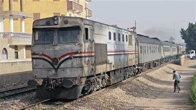 دهسه قطار.. مصرع شخص على القضبان بالبدرشين