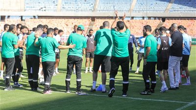 تشكيل المصري لمواجهة سيمبا في الكونفدرالية: دغموم ومحسن في الهجوم