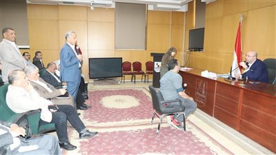 حل فوري لشكوى انسداد صرف بشارع طراد النيل في الواسطي ببني سويف 