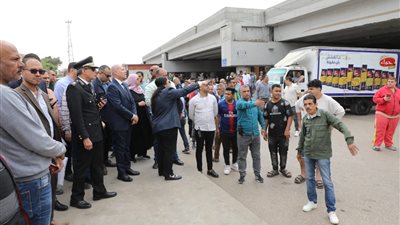 محافظ القاهرة: منع تواجد أي مواقف عشوائية أو الانتظار الخاطئ بمحيط موقف السلام