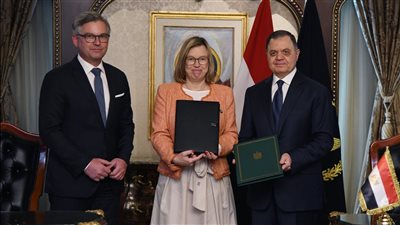 وزير الداخلية يلتقي مفوض الهجرة بالاتحاد الأوروبي ومديرة اليوروبول لبحث تعزيز التعاون الأمني المشترك