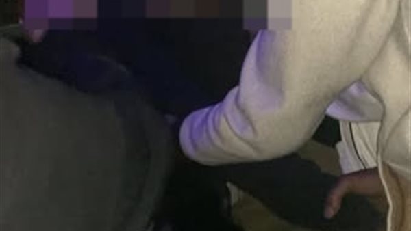 مسن تحرش بفتاة 