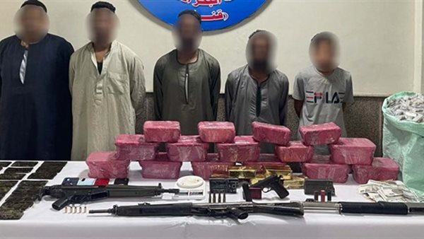 المتهمين والمضبوطات