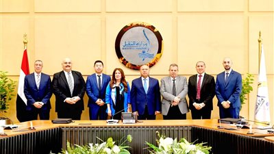 النقل: توقيع 3 عقود بين سكك حديد مصر وشركة بروجريس ريل الأمريكية