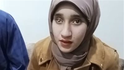 استجابة لـ القاهرة 24.. وزارة الاتصالات توفر لاب توب لتمكين ثريا الطالبة الكفيفة من دراسة البرمجة