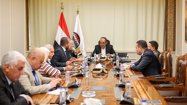 خلال اللقاء