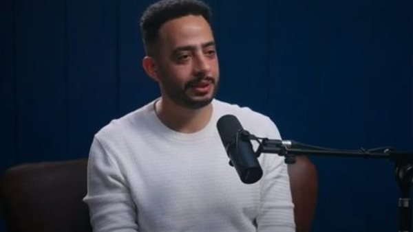 الفنان عصام السقا