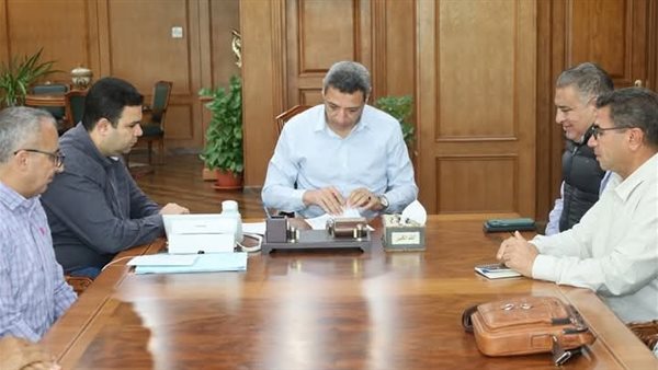 محافظ السويس