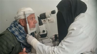 الكشف وتوفير العلاج لـ1188 مواطنًا بقافلة طبية ضمن حياة كريمة ببني سويف