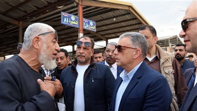 محافظ الإسماعيلية: لا تهاون مع مخالفات التعريفة وأسعار الوقود.. والمواطن خط أحمر