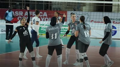 الأهلي يفوز على قرطاج التونسي ويتأهل إلى نهائي بطولة إفريقيا لأندية الطائرة سيدات 