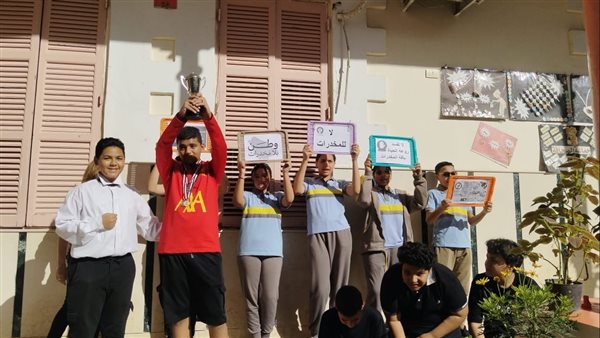 ظواهر تطلق مبادرتها