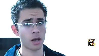 أول تعليق من صانع المحتوى فادي محمد بعد تصدره التريند بأغاني وملابس الألفية: اتربيت على المزيكا دي ومصطفى قمر مطربي المفضل