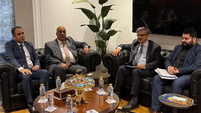 رئيس غرفة القاهرة يبحث مع سفير باكستان سُبل زيادة التبادل التجاري والاستثماري المشترك