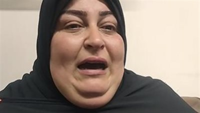 والدة شاب من ذوي الهمم تعدى عليه جيرانه بطنطا: ضربوا ابني بخشبة اتكسرت في بطنه| بث مباشر 