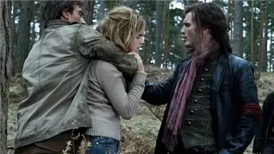 إصابة خطرة تستدعي تدخلًا جراحيًا عاجلًا للممثل نيك موران نجم هاري بوتر