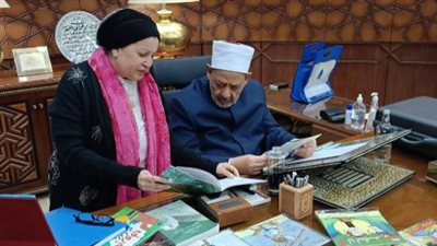 بعد تماثله للشفاء.. أول ظهور لـ شيخ الأزهر في مكتبه بالمشيخة وعودته لممارسة مهامه | بث مباشر
